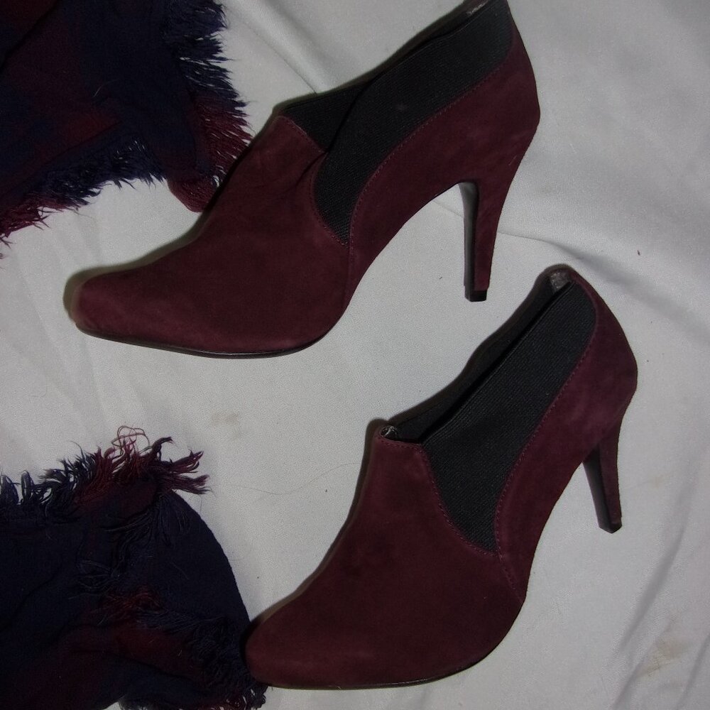 leather womens size 61/2 6.5 maroon  colored high heel dress shoes
